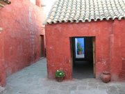 Arequipa, monastery Santa Catalina, buildings of the red district