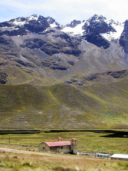 pass La Raya, 4325 m, railway station