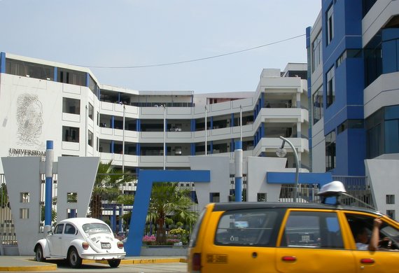 Trujillo, private university