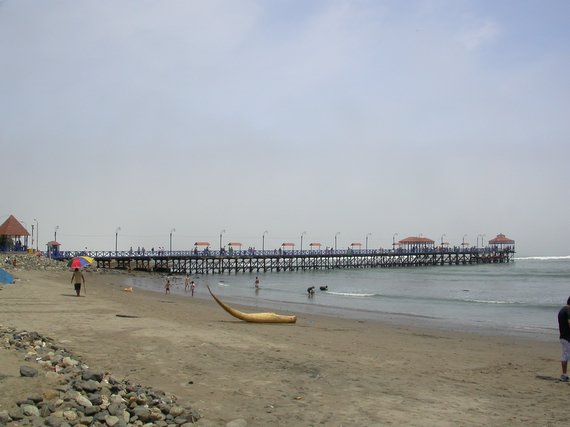 Huanchaco by Trujillo, the old gangway